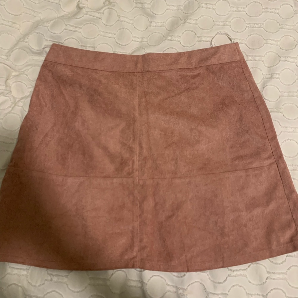 Pink Suede Lulus skirt (medium)